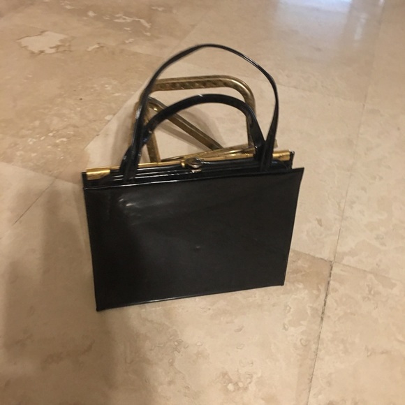 Beautiful Vintage Lewis Patent Leather Bag - Picture 3 of 4